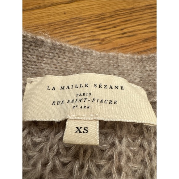 La Maille Sezane cardigan, Tan, V Neck Button Down, size XS, Preppy Grandpa EUC - Picture 3 of 9